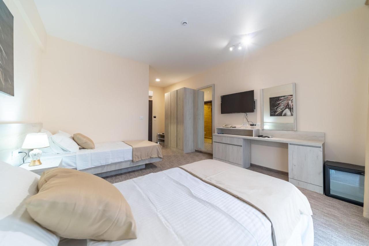 Hotel Rio Verde Pricelje Экстерьер фото