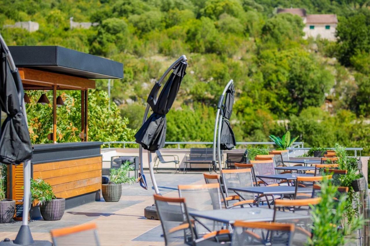 Hotel Rio Verde Pricelje Экстерьер фото